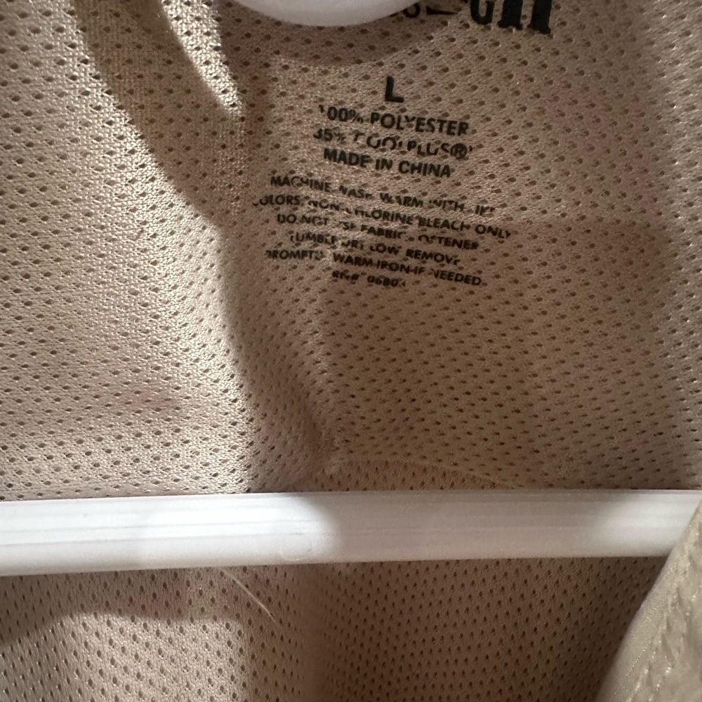 Duluth trading button down - Picture 2 of 2